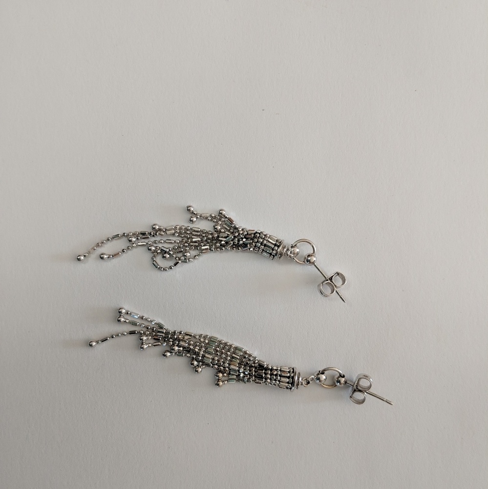 14K White gold earrings